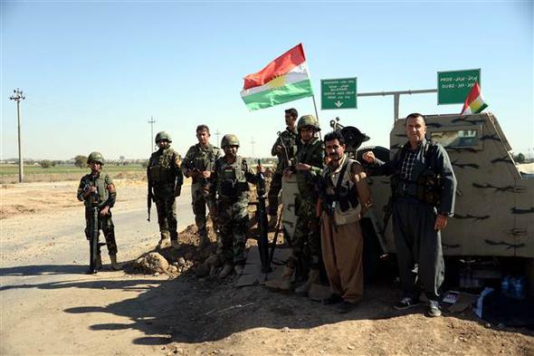 Erbil-Kerkük karayolunda Irak güçleri ve Peşmerge çatışıyor - 0