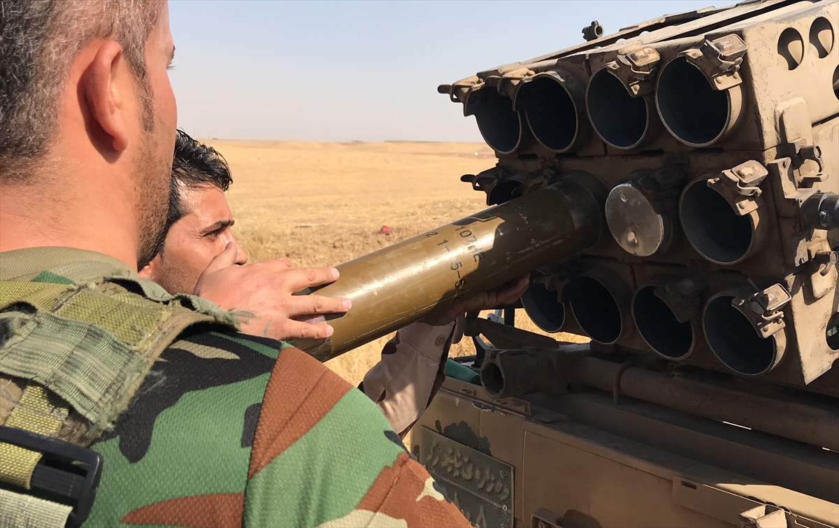 Irak güçleri ve Peşmerge karşı karşıya! Erbil-Kerkük karayolundan kareler - 0