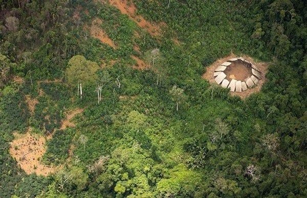 Dünyayla hiçbir bağlantıları yok! - 4