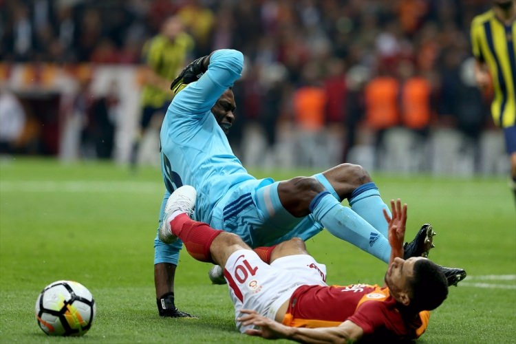 Darbiye Cüneyt Çakır'ın kararları damga vurdu - 15