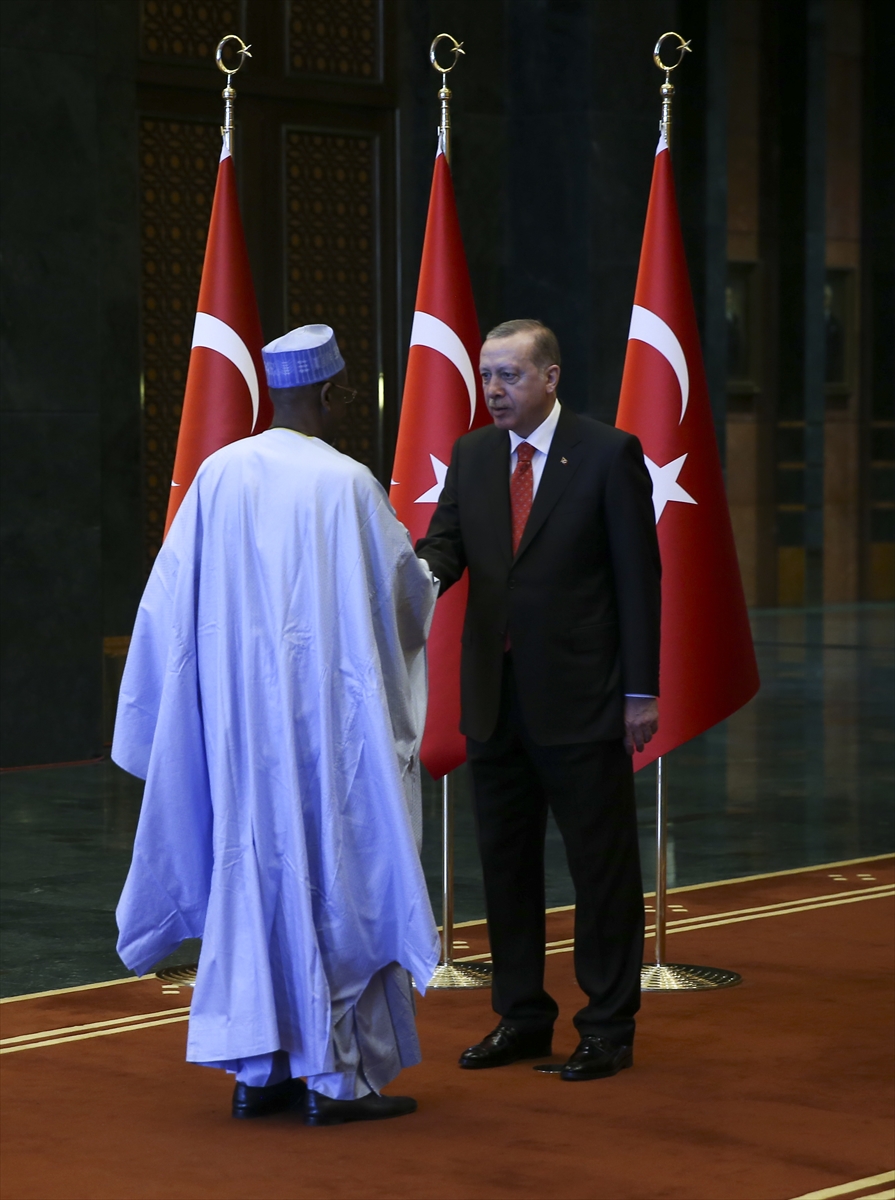 Cumhurbaşkanı Erdoğan, Külliye'de kutlamaları kabul etti - 0