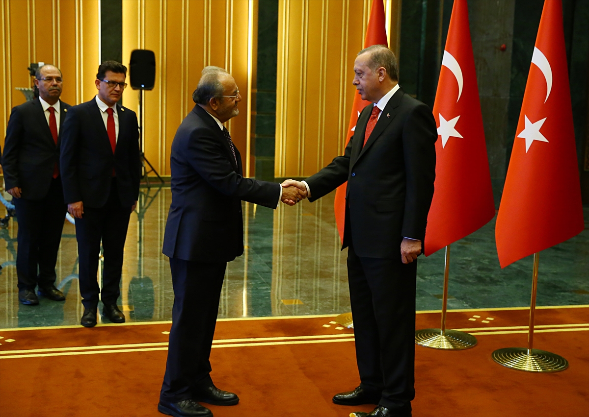 Cumhurbaşkanı Erdoğan, Külliye'de kutlamaları kabul etti - 0