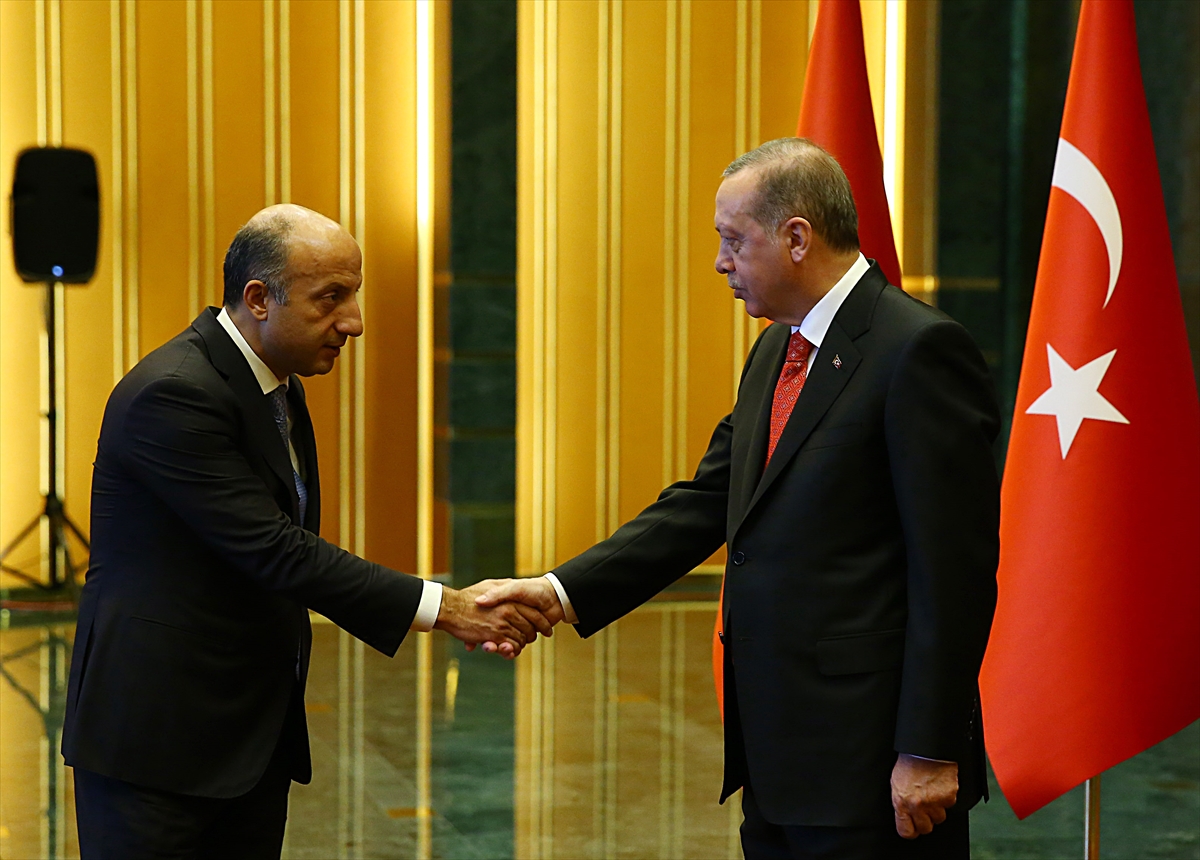 Cumhurbaşkanı Erdoğan, Külliye'de kutlamaları kabul etti - 0