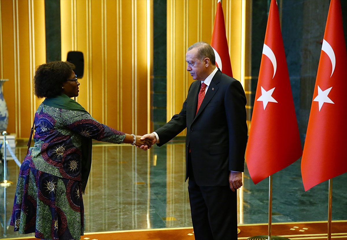 Cumhurbaşkanı Erdoğan, Külliye'de kutlamaları kabul etti - 0