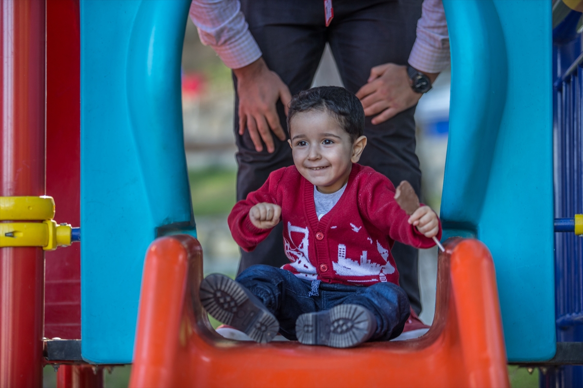 Sınırın sıfır noktasında evlada kavuşmak - 0