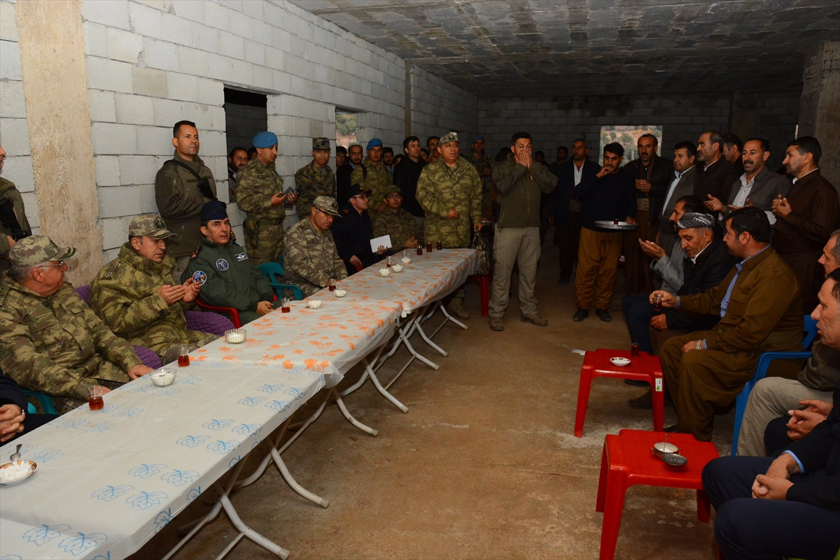 Komutanlar sıfır noktasında - 0