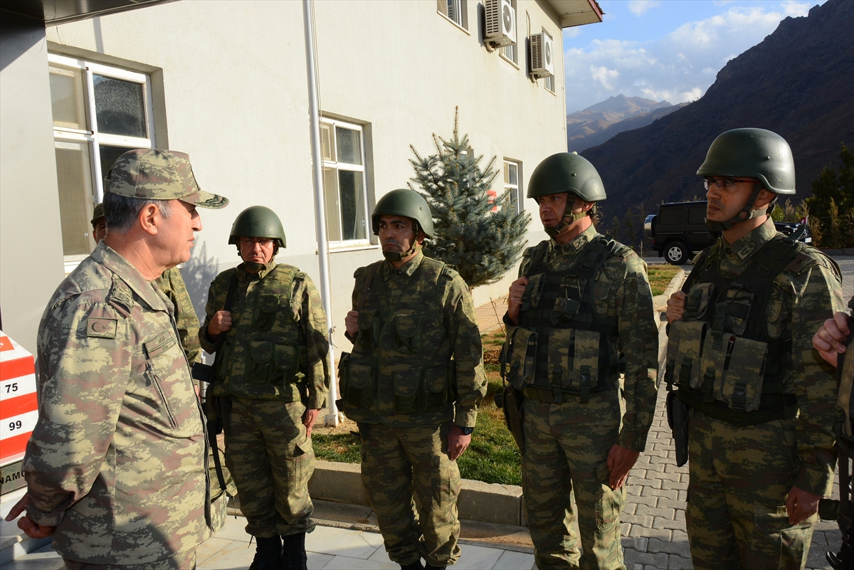 Komutanlar sıfır noktasında - 0