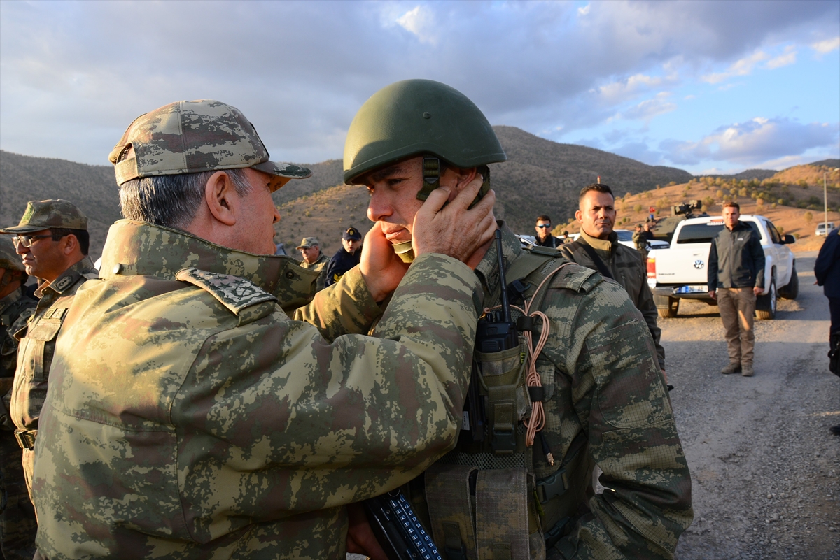 Komutanlar sıfır noktasında - 0