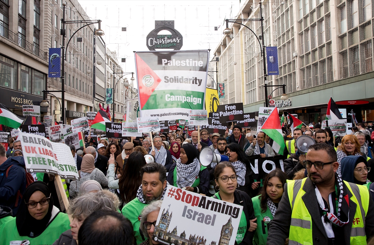 100. yılında Londra'da 'Balfour' protestosu - 0