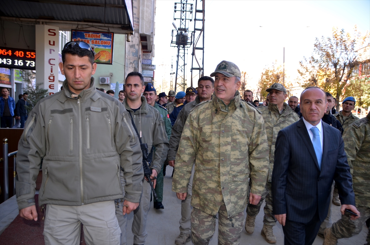 Komutanlar Yüksekova'da - 0