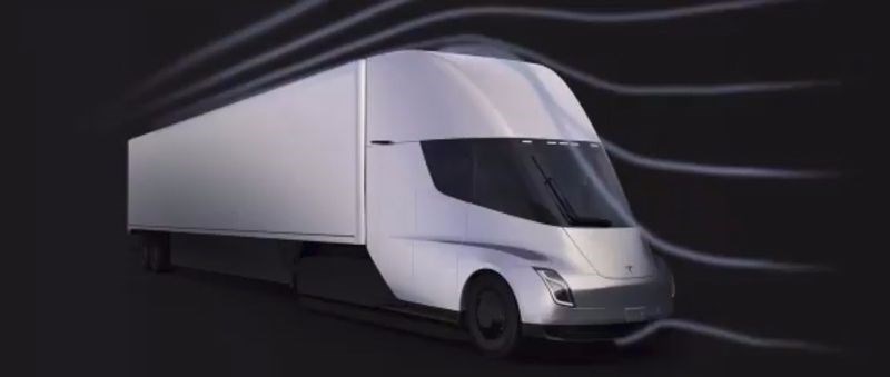 Elon Musk elektrikli kamyon 'Tesla Semi' ve 'en hızlı otomobil'i tanıttı - 7