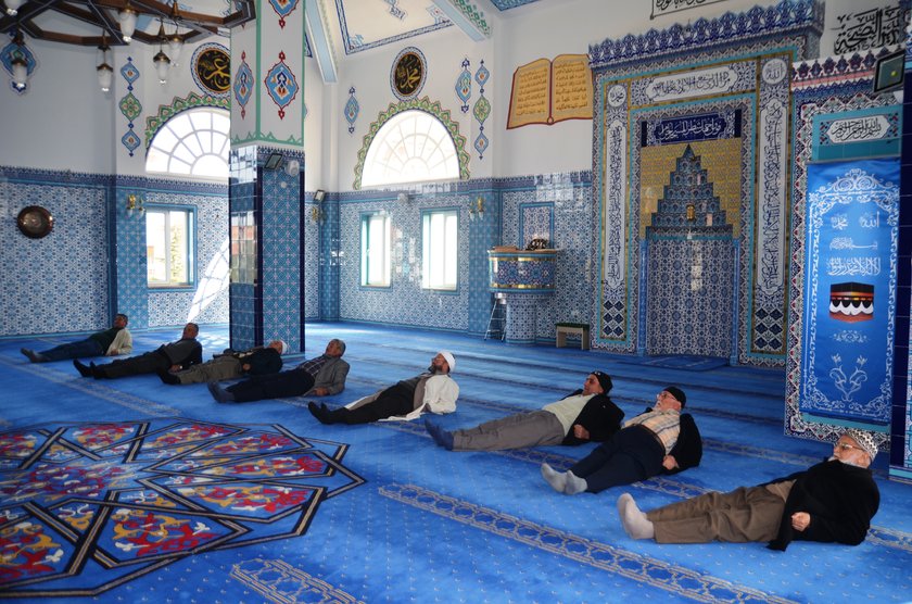 5 vakit namaz 1 vakit spor - 0