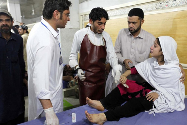 Asya'daki depremde ölü sayısı 300'ü aştı - 26