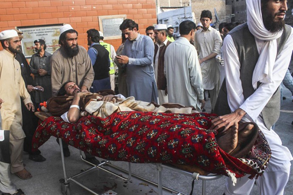 Asya'daki depremde ölü sayısı 300'ü aştı - 15