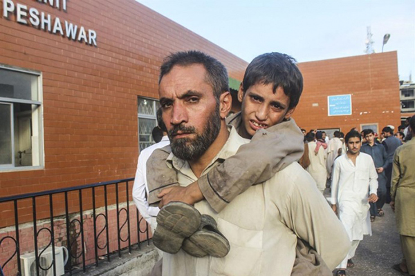 Asya'daki depremde ölü sayısı 300'ü aştı - 27