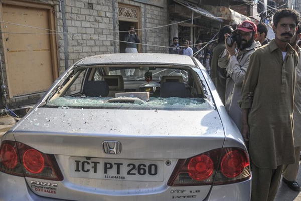 Asya'daki depremde ölü sayısı 300'ü aştı - 7