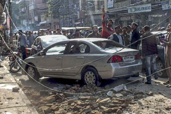 Asya'daki depremde ölü sayısı 300'ü aştı - 18