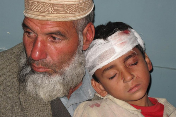 Asya'daki depremde ölü sayısı 300'ü aştı - 2