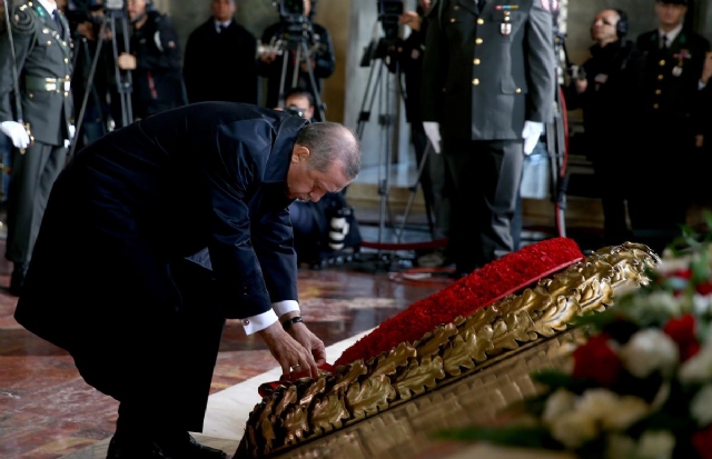 Devlet Erkanı Anıtkabir'de - 3