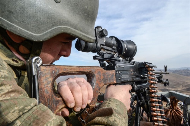 Bulutların üzerinde vatan savunması - 36