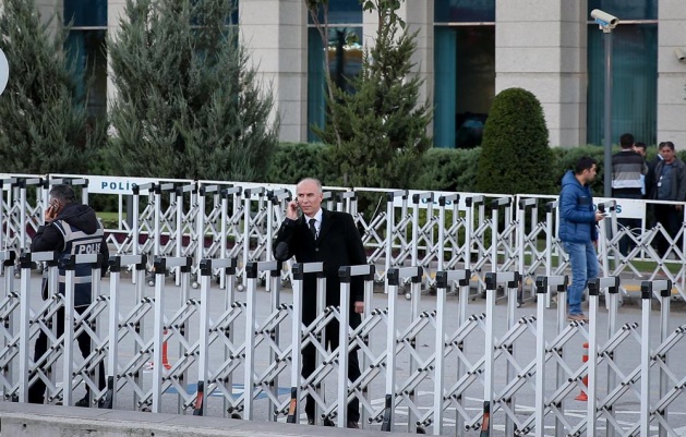 Balkon konuşması için hazırlık - 1