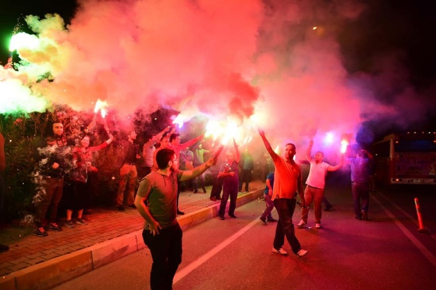 Ak Parti tek başına iktidar - 6