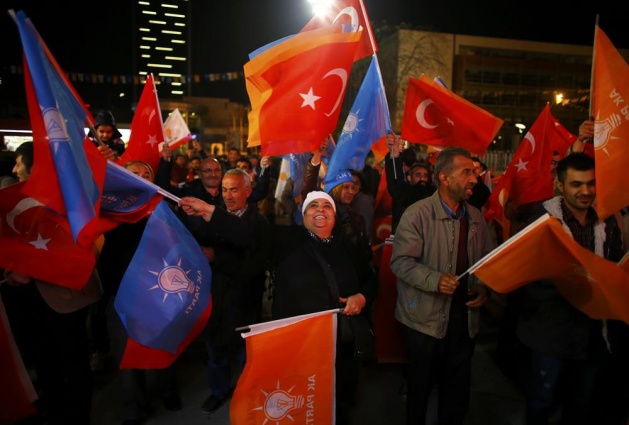 Ak Parti tek başına iktidar - 8