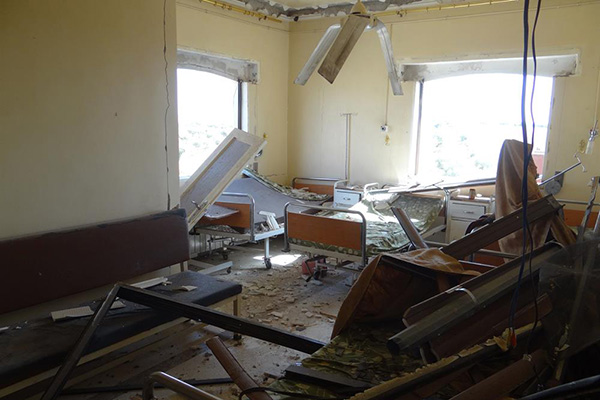 Rusya Suriye'de hastaneyi vurdu - 654