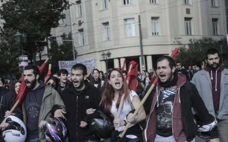 Yunanistan'da genel grevde - 1