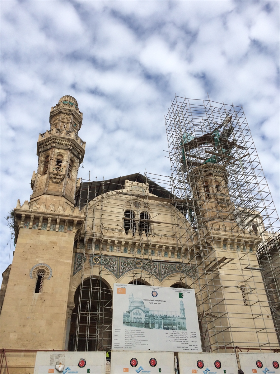 Türkiye Cezayir'in bağımsızlık sembolünü restore etti - 0