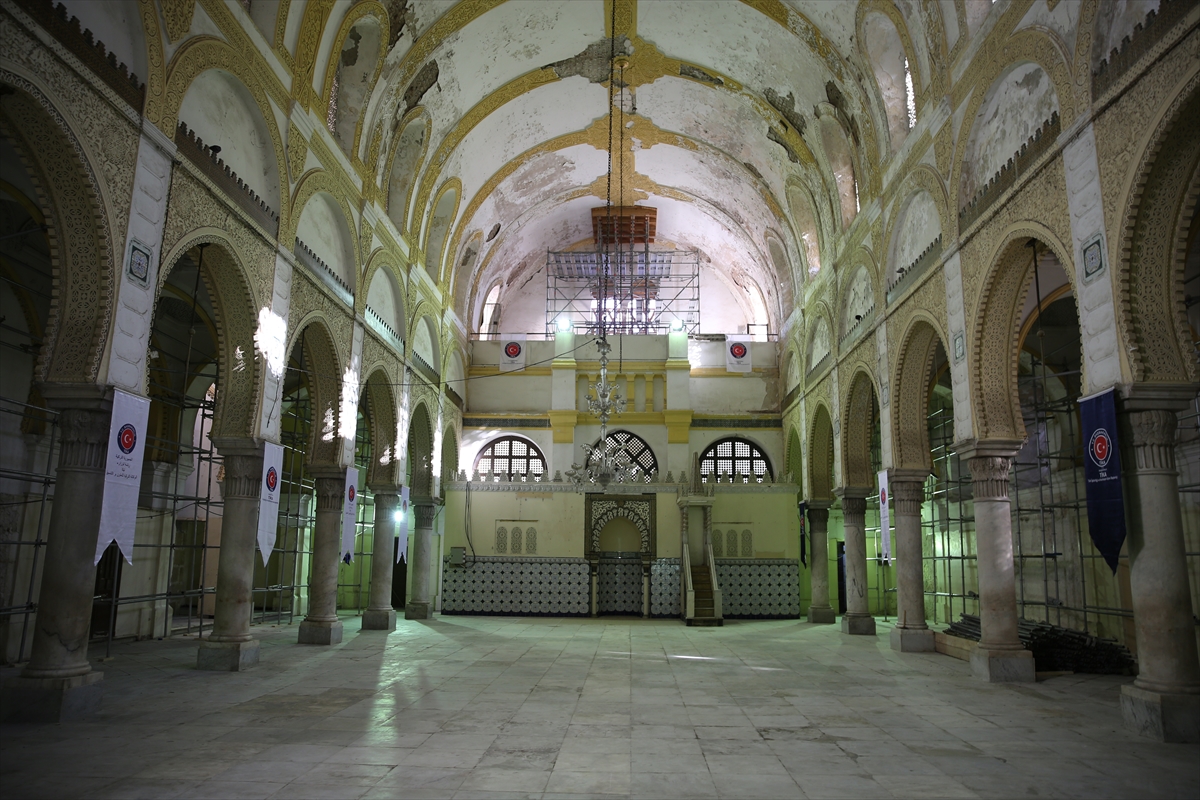 Türkiye Cezayir'in bağımsızlık sembolünü restore etti - 0