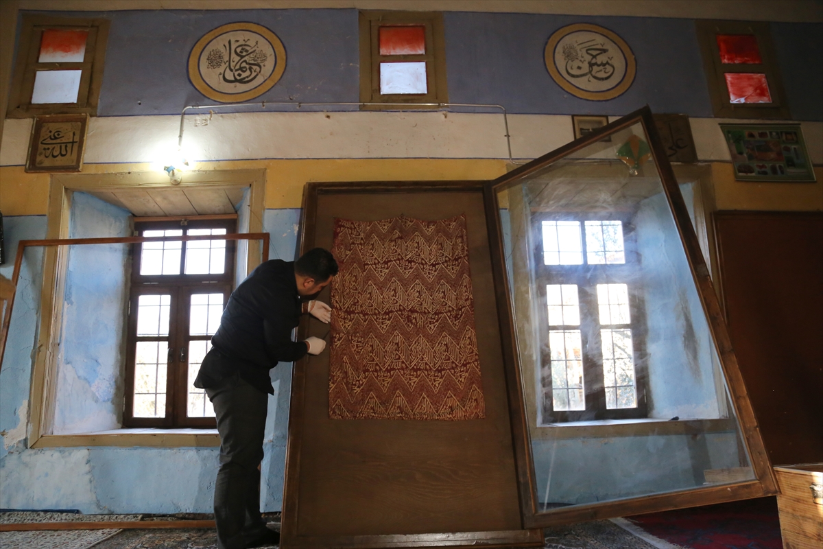 Sultan Reşat'ın sancağı restorasyon için müzede - 0