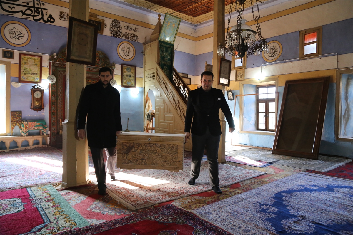 Sultan Reşat'ın sancağı restorasyon için müzede - 0