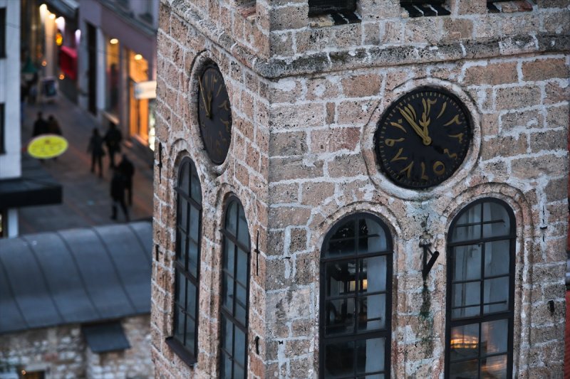 Saraybosna'daki kadim saat Kulesinin yarım Asırlık Muvakkiti - 21