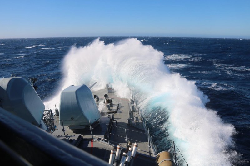 Yüzen ordu, 'TCG Yıldırım' - 2