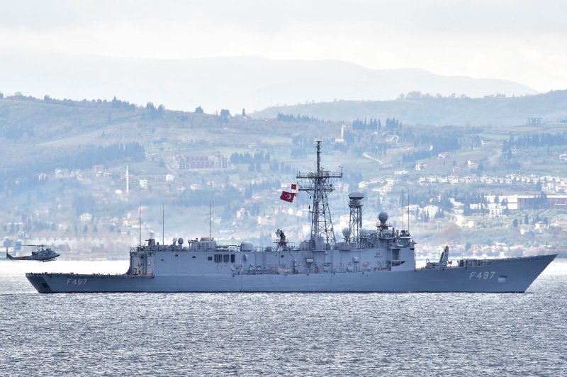 Yüzen ordu, 'TCG Yıldırım' - 8