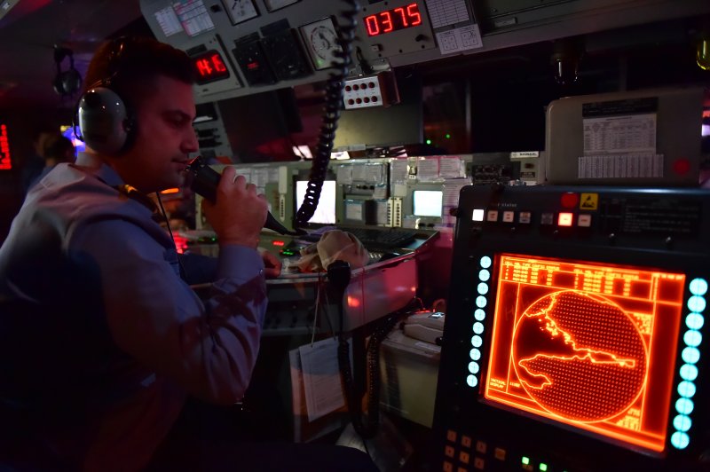 Yüzen ordu, 'TCG Yıldırım' - 10