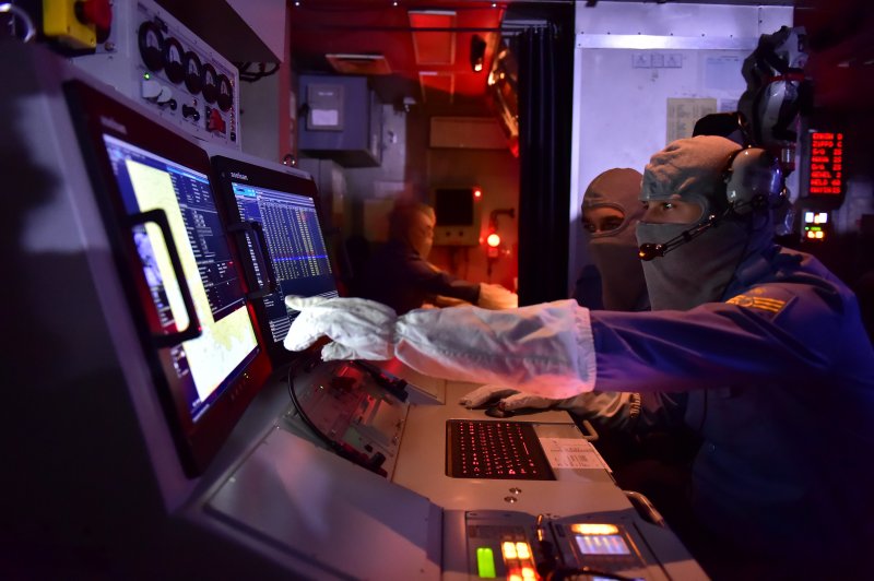 Yüzen ordu, 'TCG Yıldırım' - 11