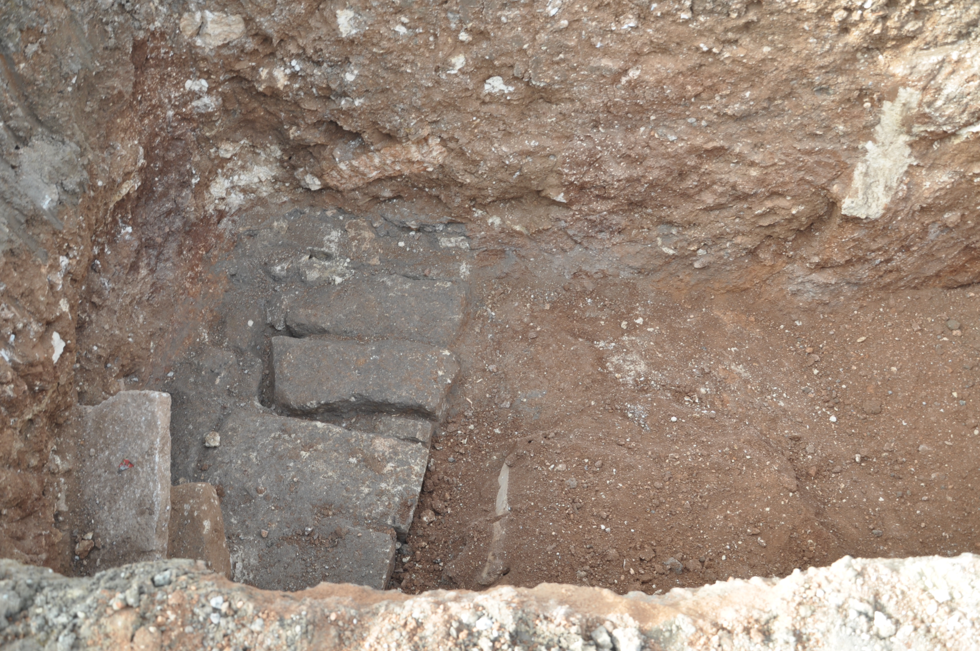 Mersin'de 2 lahit bulundu - 0