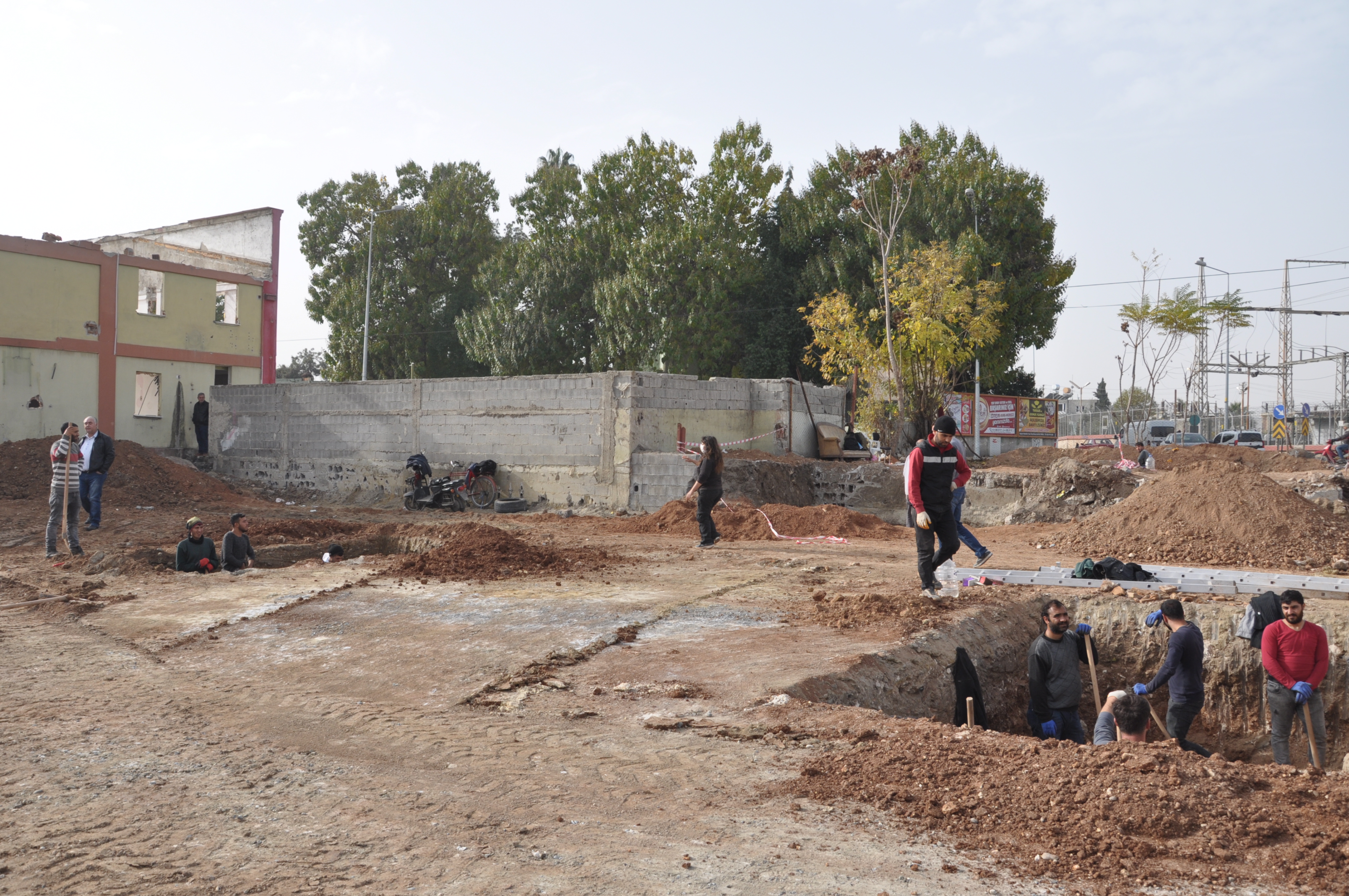 Mersin'de 2 lahit bulundu - 0