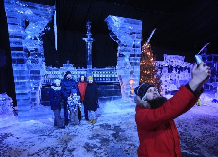 Rusya'da buz şöleni - 0