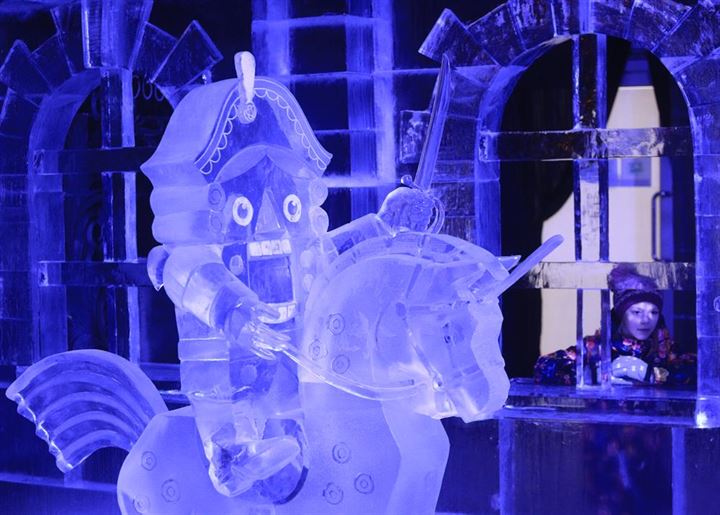 Rusya'da buz şöleni - 0