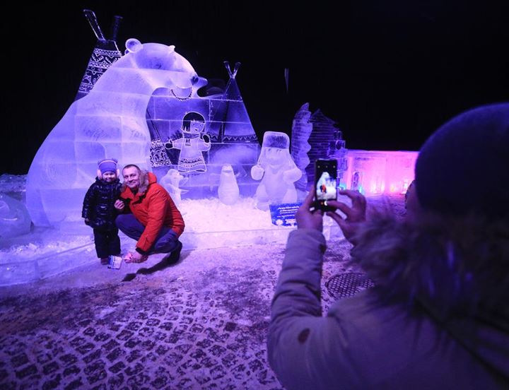 Rusya'da buz şöleni - 0