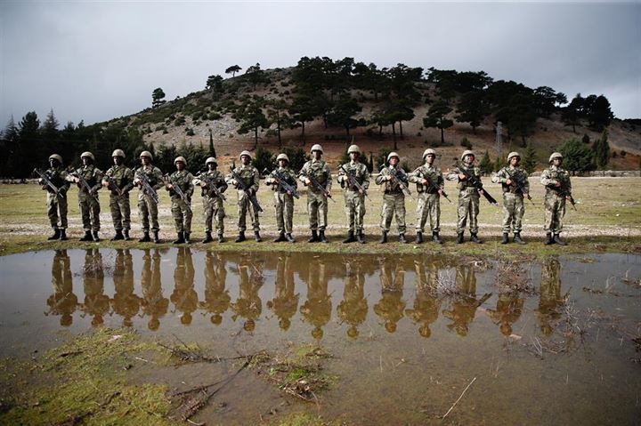 Komandolardan zorlu tatbikat - 10
