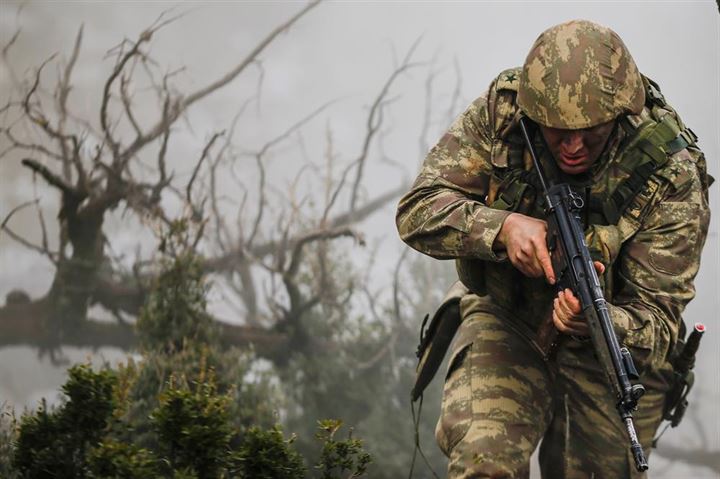 Komandolardan zorlu tatbikat - 11