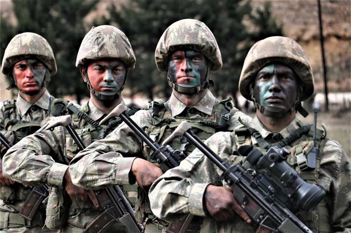 Komandolardan zorlu tatbikat - 28