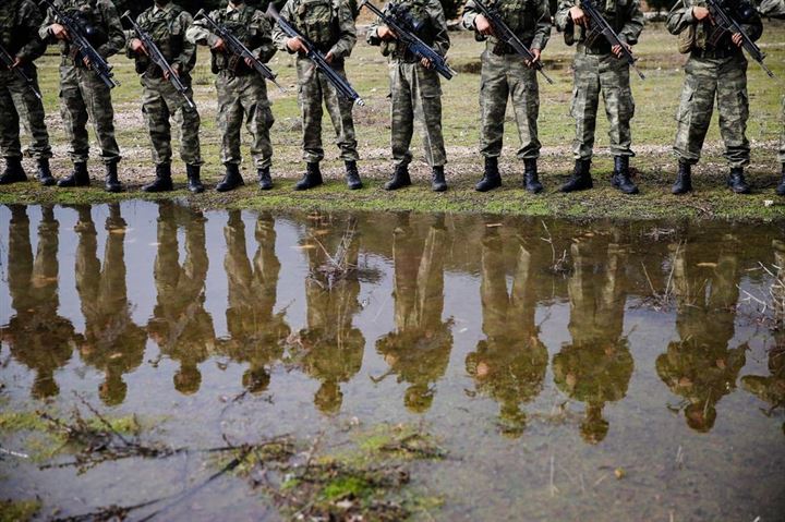 Komandolardan zorlu tatbikat - 35