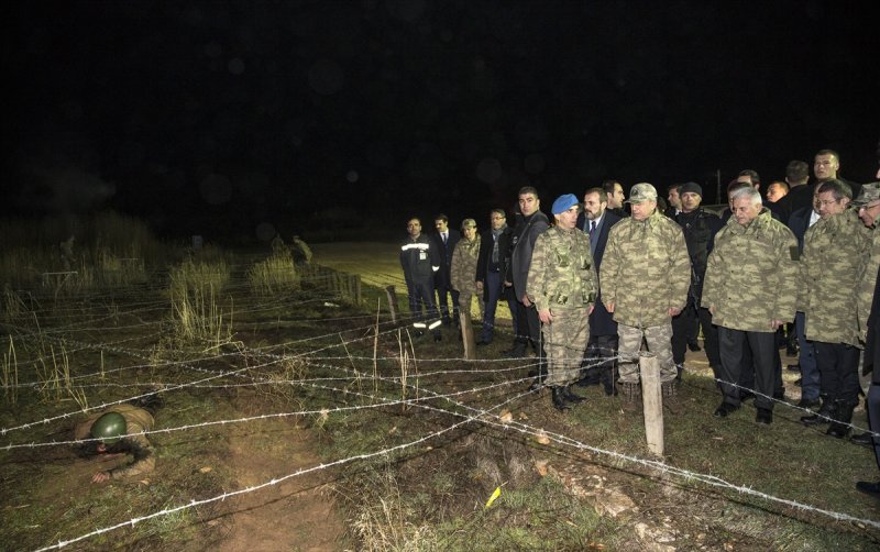 Başbakan Yıldırım komandoların eğitimini izledi - 7