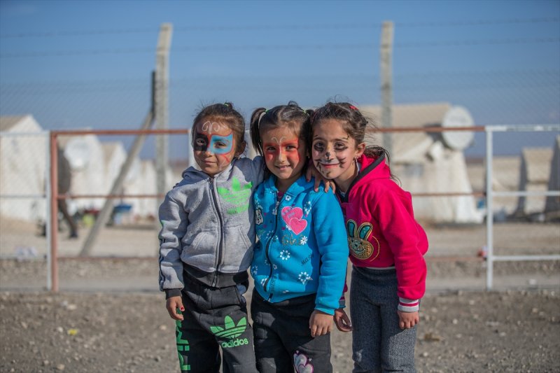 11 bin Suriyeli çocuk Şanlıurfa'da çadır kentte - 17