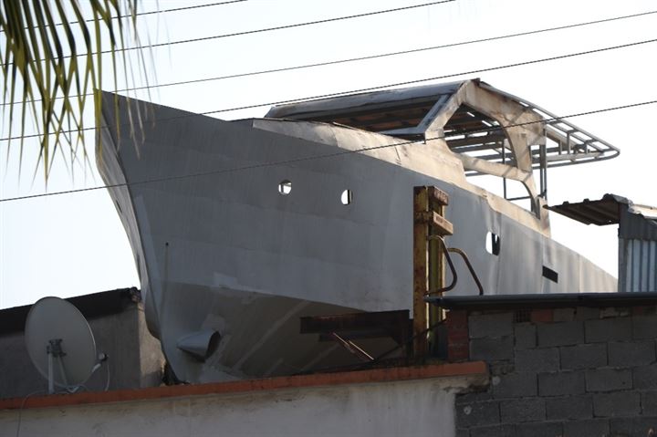 Lüks yatı dama çıkardılar - 2